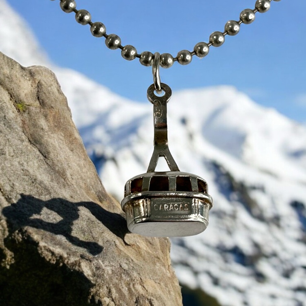 Vintage Sterling Silver Gondola Pendant/Charm